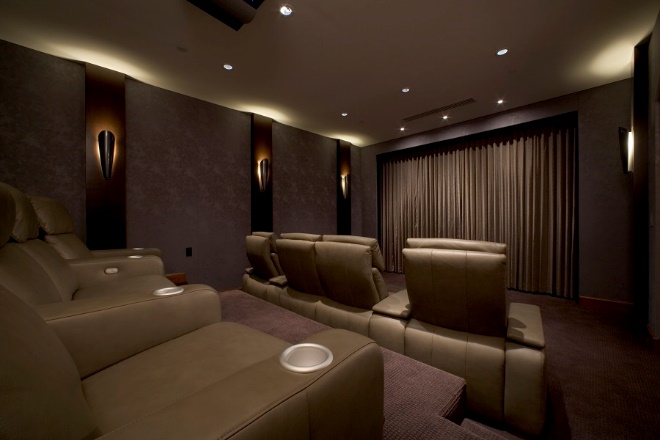 What Are The Best Ways To Customize Your Home Theater?