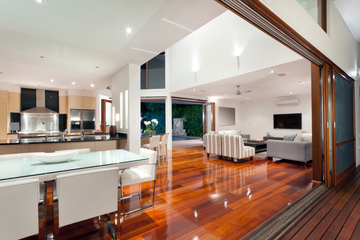 What Are the Benefits of Smart Home Automation?